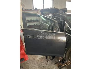 Prednja desna vrata za Opel Astra J od 2009. do 2016. god.