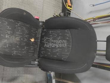 Prednja sedišta za Peugeot 206