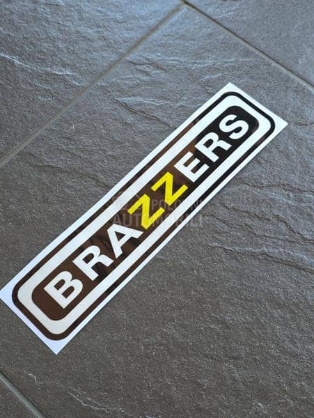 Brazzers nalepnice vece