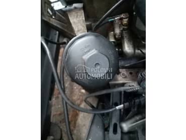 kuciste filtera za ulje 1,2b za Opel Corsa B od 1999. do 2001. god.