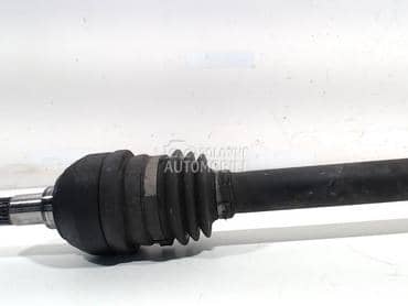 Zadnja desna poluosovina za Mercedes Benz A 140, A 150, A 160 ... od 2012. do 2018. god.