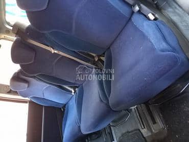 Zadnja sedišta za Fiat Ulysse od 2002. do 2012. god.