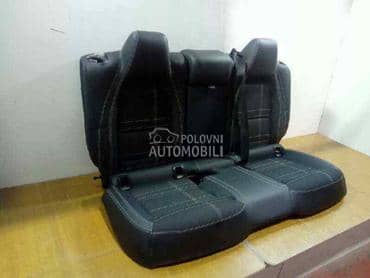 Sedište zadnja klupa za Mercedes Benz A 140, A 150, A 160 ... od 2012. do 2018. god.
