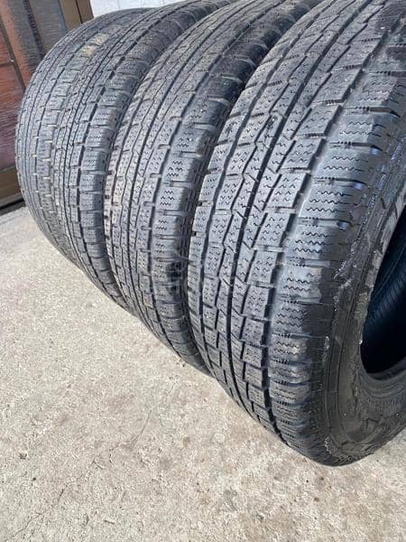 Hankook 195/70 R15 Zimska