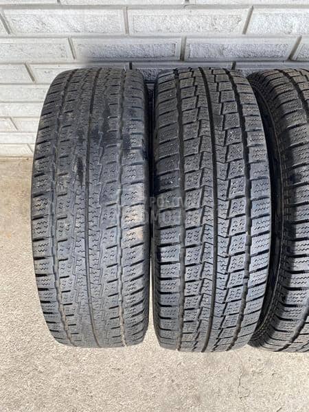 Hankook 195/70 R15 Zimska