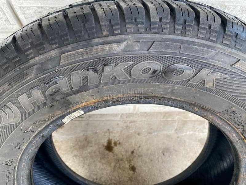 Hankook 195/70 R15 Zimska