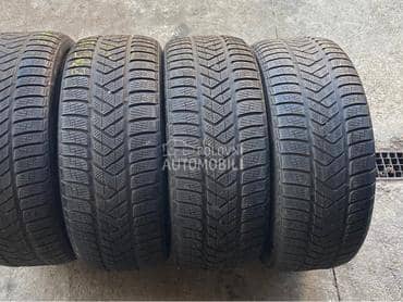 Pirelli 245/45 R19 Zimska