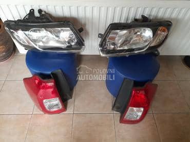 Farovi orginal za Dacia Logan od 2013. do 2018. god.