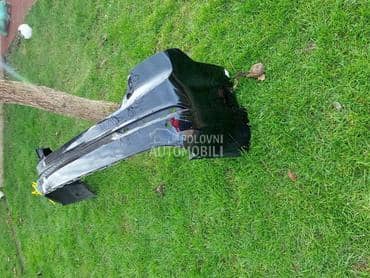 Zadnji branik za Volvo XC90 od 2015. do 2021. god.