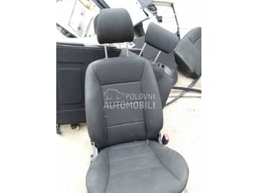 enterijer za Mercedes A klasu za Mercedes Benz A Klasa od 2004. do 2011. god.