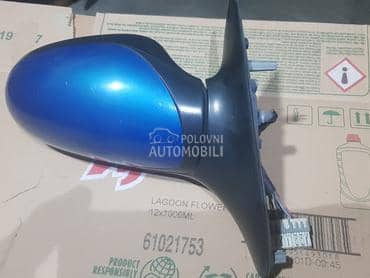 desni retrovizor za Peugeot 406 od 2000. do 2004. god.