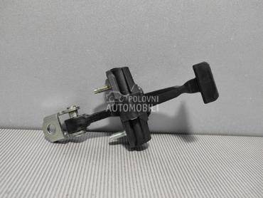 GRANICNIK VRATA za Fiat 500L