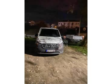 Mercedes Benz Vito 