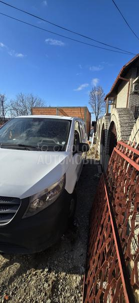 Mercedes Benz Vito 