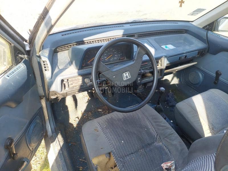 Delovi za Honda Civic