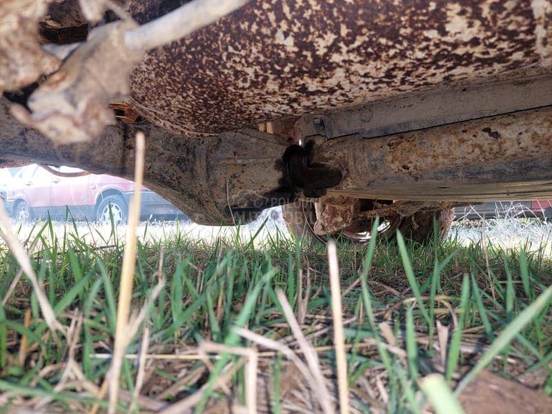 Delovi za Honda Civic