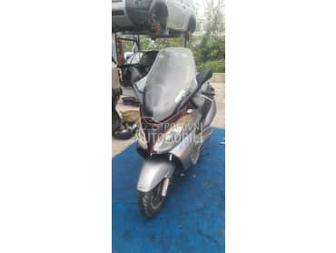 Aprilia Atlantic 200cc