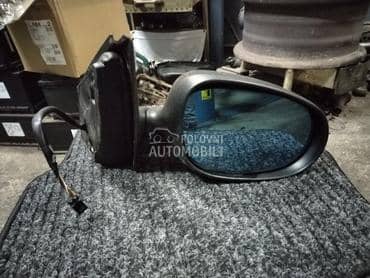 Desni elektricni retrovizor za Fiat Bravo od 2003. do 2009. god.