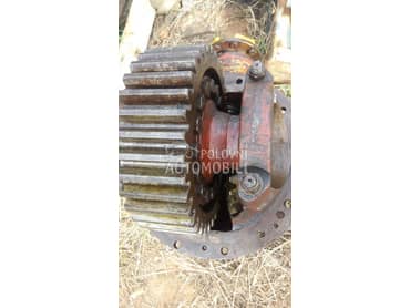 diferencijal za greder MG 145