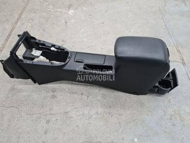 naslon za ruke za Nissan X-Trail od 2007. do 2013. god.