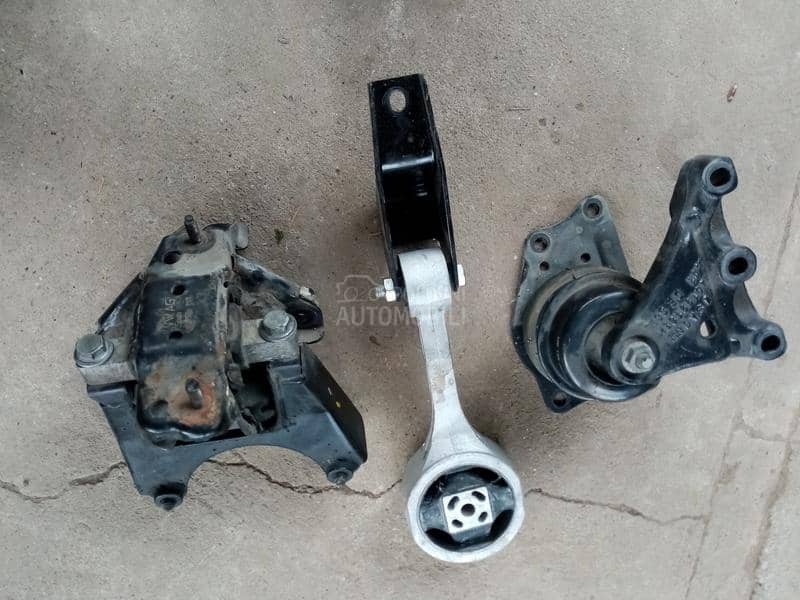 nosac motora,menjaca 1.6benzin