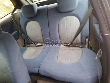 enterijer za Lancia Ypsilon