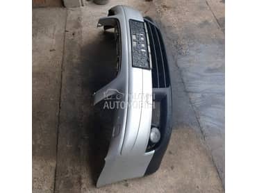 Prednji branik boja LA7W za Volkswagen Touran