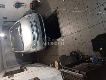Citroen Xsara Picasso -  kompletan auto u delovima