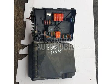 Kutija sa osiguracima za Volkswagen Touran