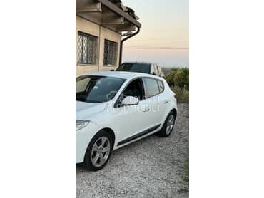 Megan 3 bela vrata vozaceva za Renault Megane od 2009. do 2016. god.
