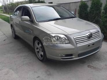 Toyota Avensis -  kompletan auto u delovima
