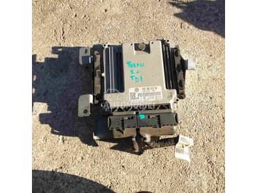 Motorni kompjuter 2.0TDI za Volkswagen Touran