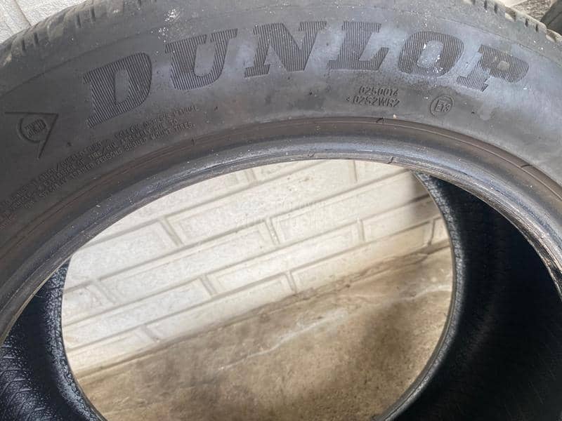 Dunlop 225/50 R17 Zimska