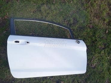 vrata desna model sa 3vrata za Ford Fiesta od 2008. do 2017. god.