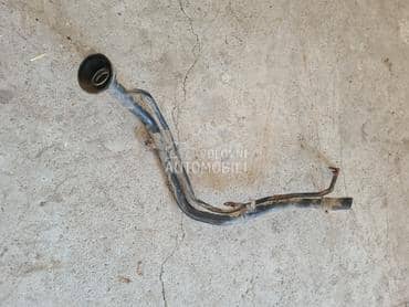 ulivna cev rezervoara T31 za Nissan X-Trail od 2007. do 2013. god.