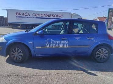 Far krilo branik vrata za Renault Clio, Grand Scenic, Kangoo ... od 2002. do 2009. god.