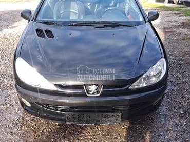 branik crni sa mglenkama za Peugeot 206