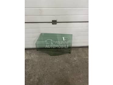 Zadnje desno staklo za Audi A3 od 2013. do 2018. god.