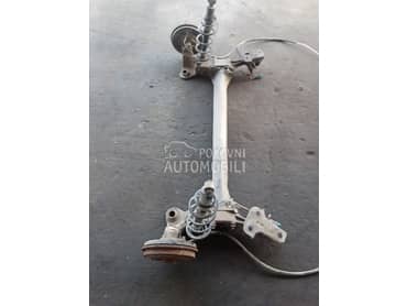 zadnja osovina za Citroen C3 za 2003. god.