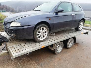 stop svetlo za Alfa Romeo 147