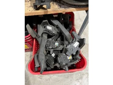 pedala gasa za Opel Corsa C od 1998. do 2008. god.