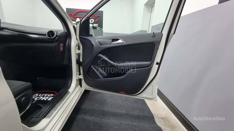 Mercedes Benz B 200 2.0 Cng