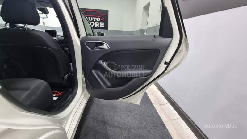 Mercedes Benz B 200 2.0 Cng