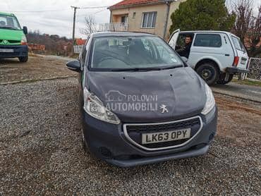 delovi 208 za Peugeot 208