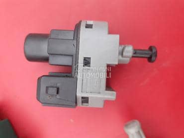 prekidač stop svetla za Ford Mondeo za 2000. god.