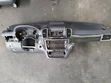 Instrument tabla za Mercedes Benz GLE 350 od 2015. do 2018. god.