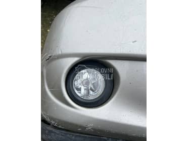 Maglenka za Toyota Corolla Verso od 2001. do 2005. god.