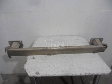 Greda zadnjeg branika za Peugeot 308 od 2007. do 2013. god.