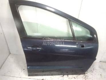 Prednja desna vrata za Peugeot 308 od 2007. do 2013. god.