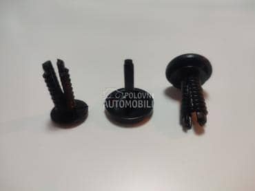 Univerzalne žabice 8mm  